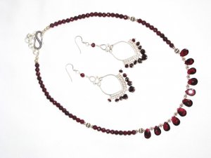 ST591 Garnet Necklace and Earrings Set  in Sterling Silver