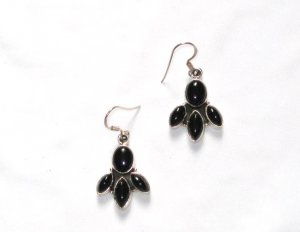 ER045 Onyx Earrings in Sterling Silver