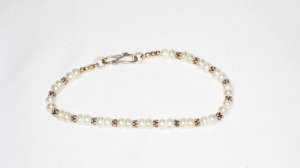 ST171  Pearl Bracelet in Sterling Silver