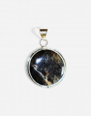 PN208 Agate Pendant in Sterling Silver