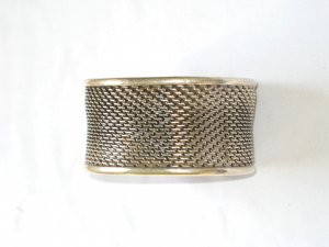 AQ178     Antique Silver Bangle in Sterling Silver