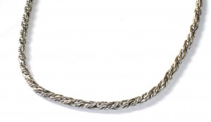 AQ138  18 inch   Antique Silver Chain