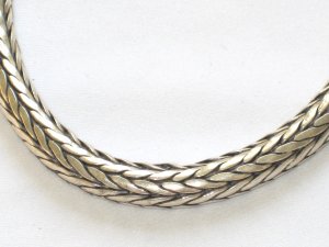AQ167  18 inch   Antique Silver Chain