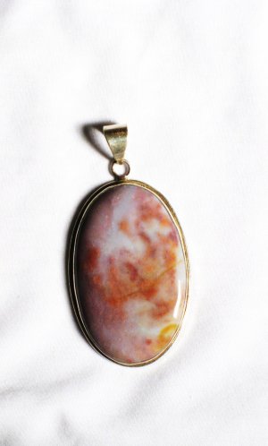 PN226       Moss Agate Pendant in Sterling Silver
