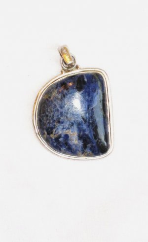 PN070       Sodalite Pendant in Sterling Silver