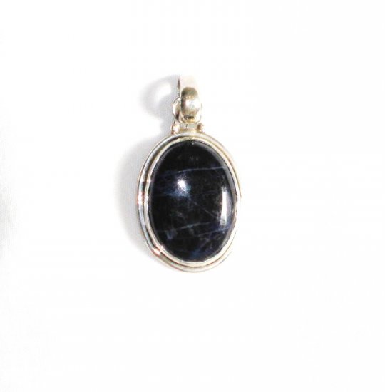 PN193 Sodalite Pendant in Sterling Silver