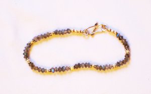 ST181       Labradorite Bracelet in Sterling Silver