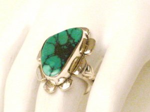 RG128       Turquoise Ring in Sterling Silver, Size 7