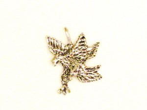 CP013       Landing Eagle Pendant in Sterling Silver