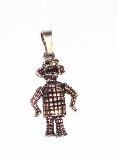 CP025 Crocodile Pendant in Sterling Silver