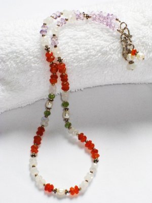 ST199       Mixed Stones Necklace in Sterling Silver