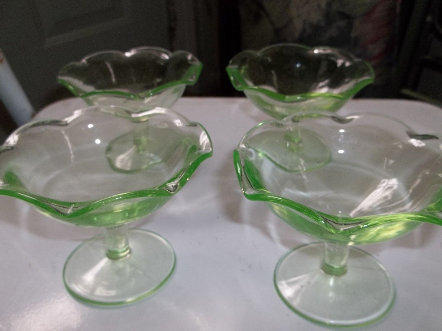 Vintage Green Depression Glass Set Of Four 4 Sherbert Dishes Or Side Dish Cups 1265