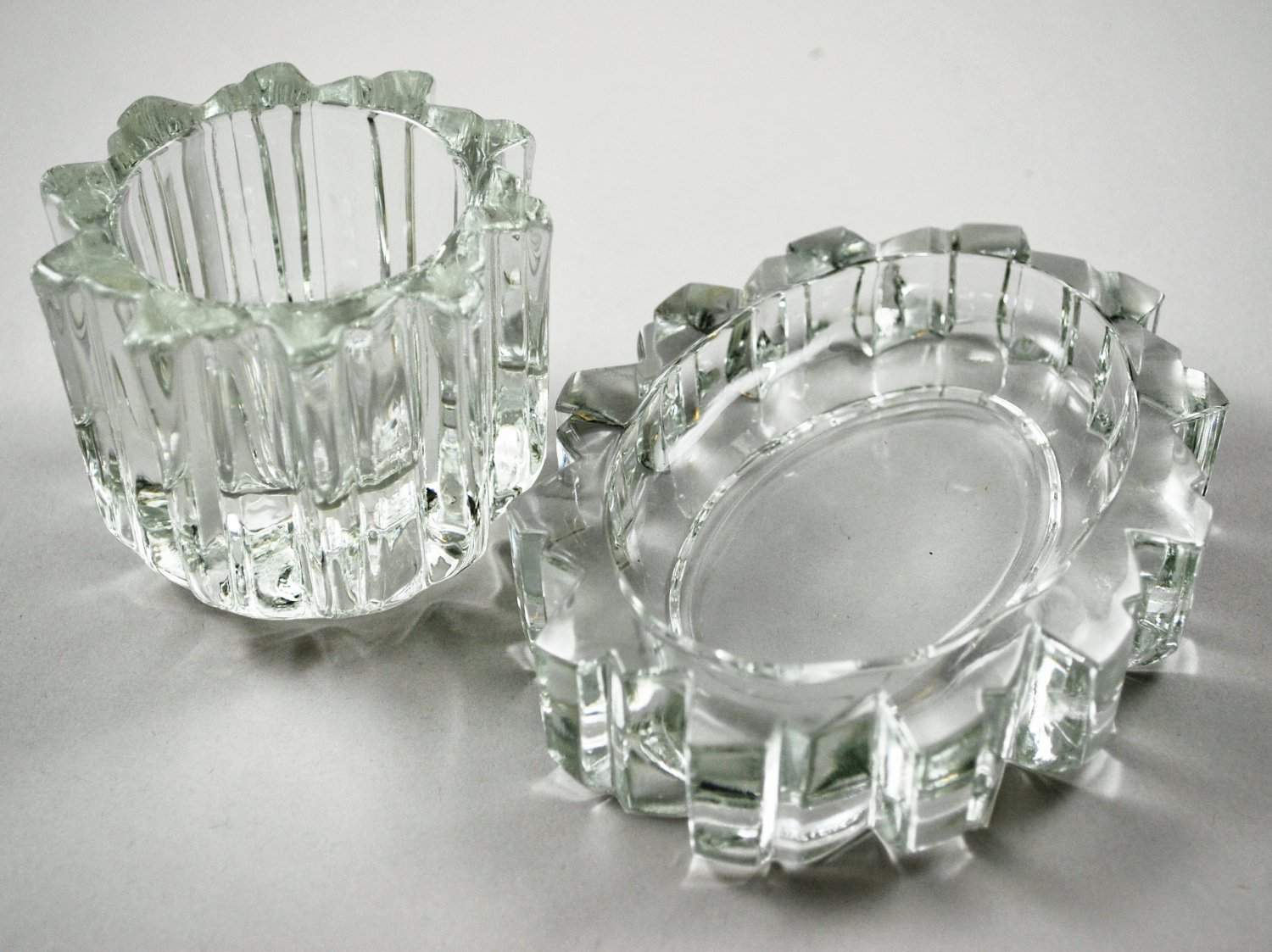 Avon 1981 Ultra Crystal Glass Candle Holder and Soap Dish
