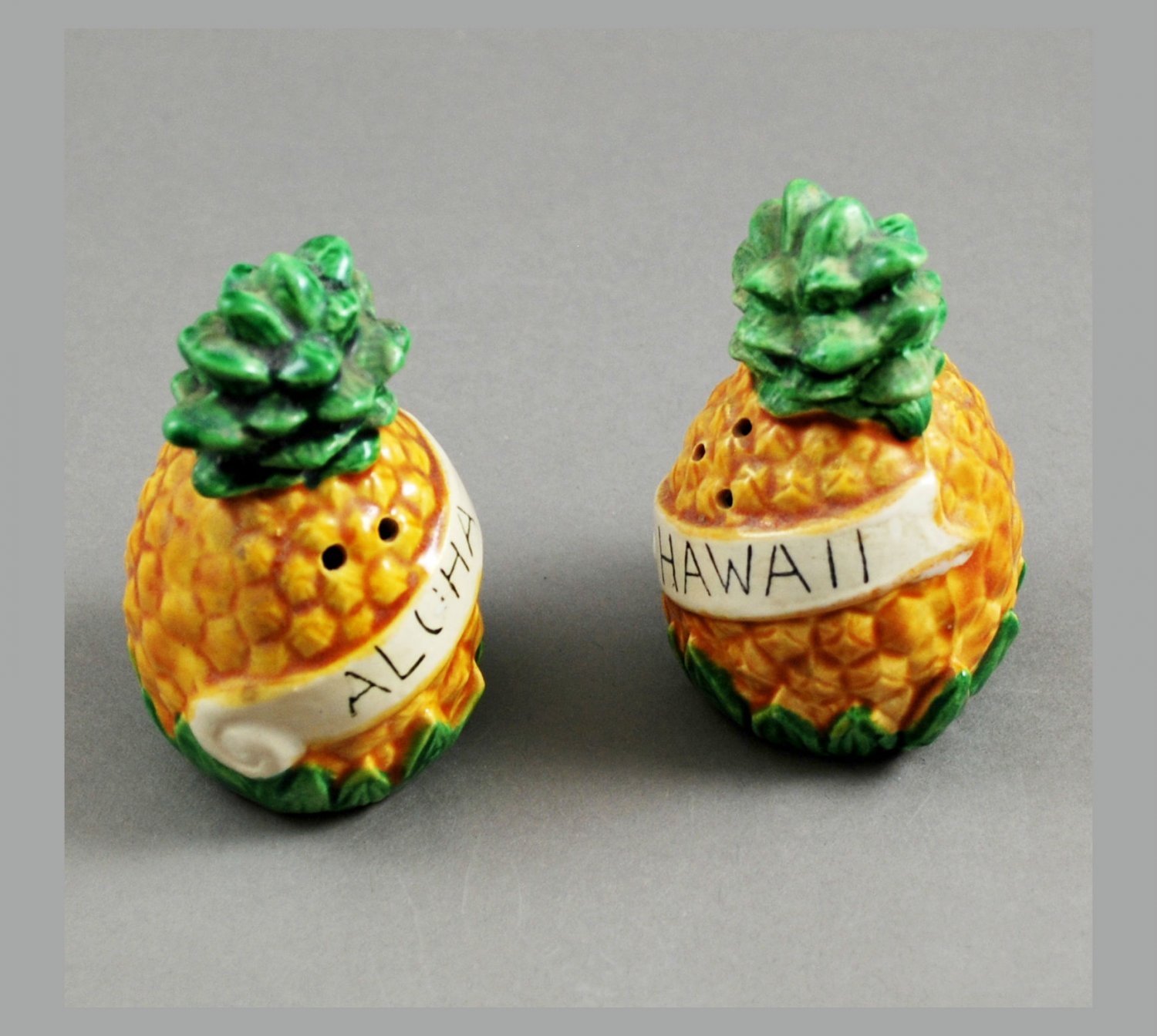 Vintage Aloha Hawaii Salt & Pepper Shakers Pineapple Souvenir