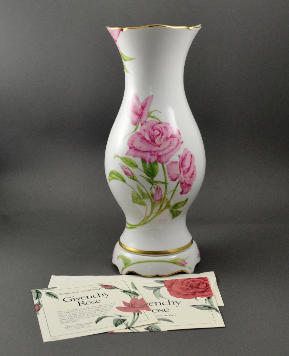 Franklin Mint Givenchy Rose Porcelain Vase With Stand W Coa