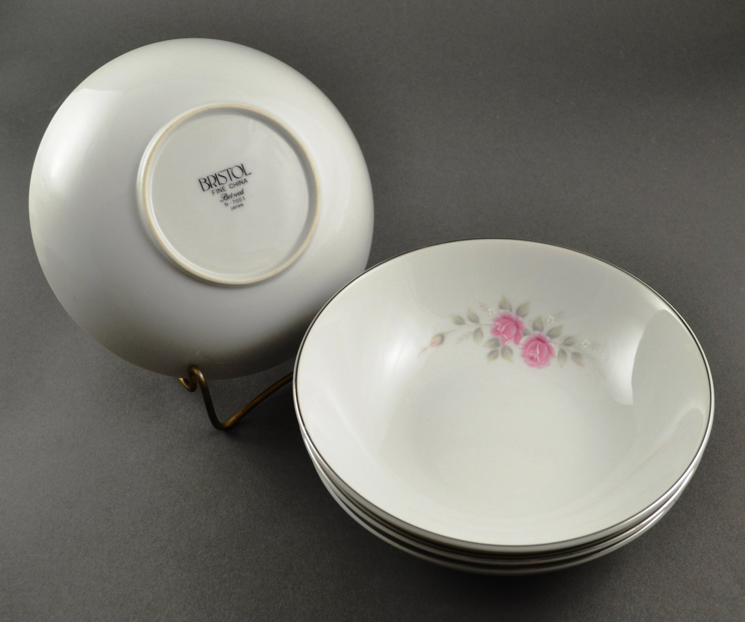 Bristol Beloved Fine China Japan Set of 4 Coupe Cereal Bowls N-7001