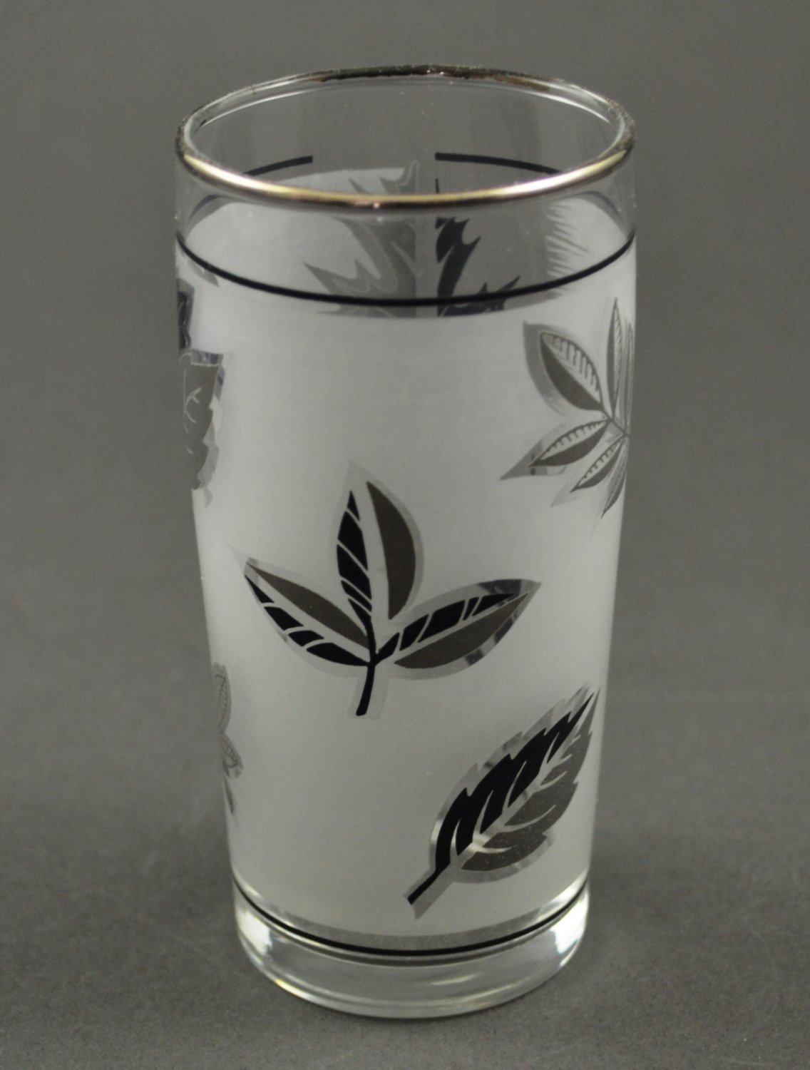 Libbey Silver Leaf Juice Frosted Glass W Trim