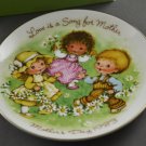 Avon 1983 Mother's Day Plate Love Is A Song For Mother