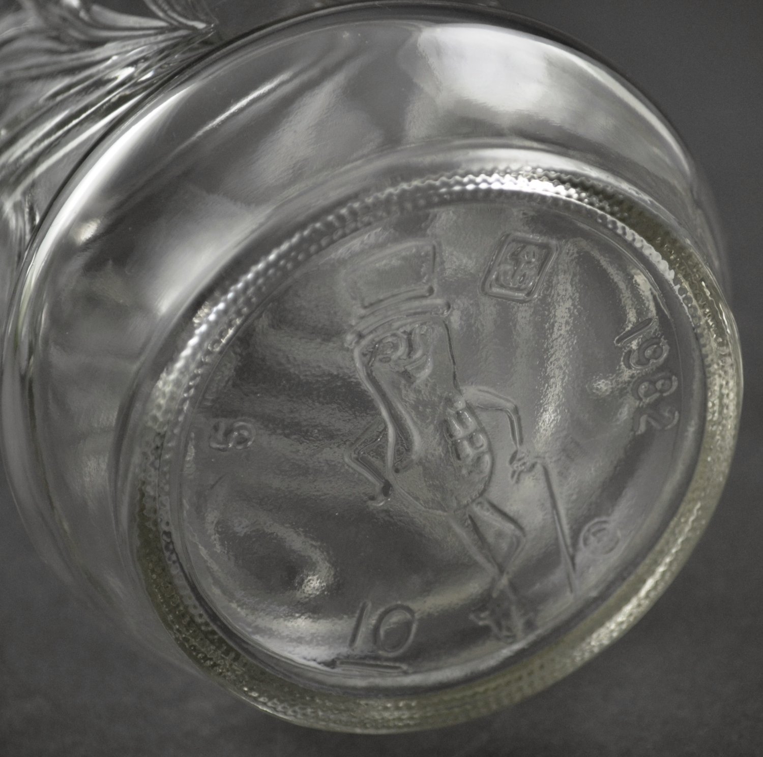 Anchor Hocking 1982 Mr. Peanut Planters Clear Glass Food Snack Canister Jar