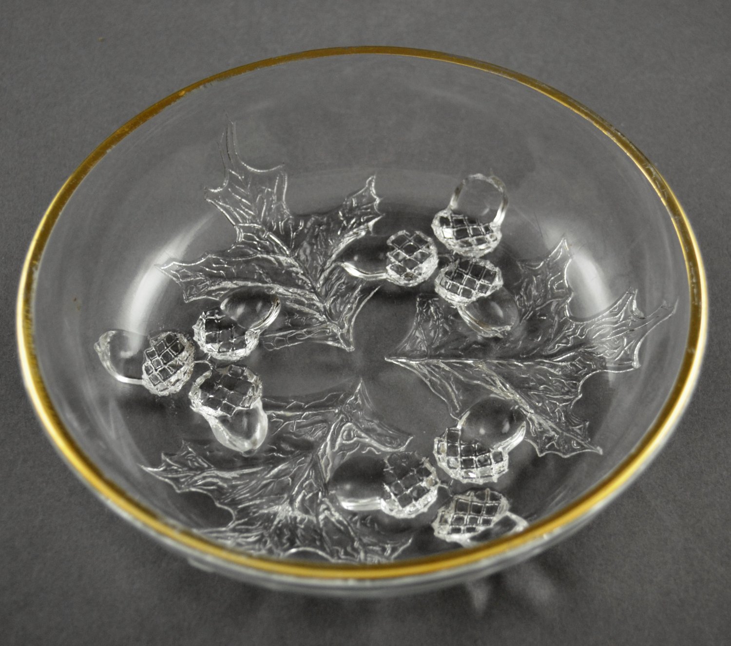 Vintage Glass Dish Acorn and Leaves wi/ Gold Trim