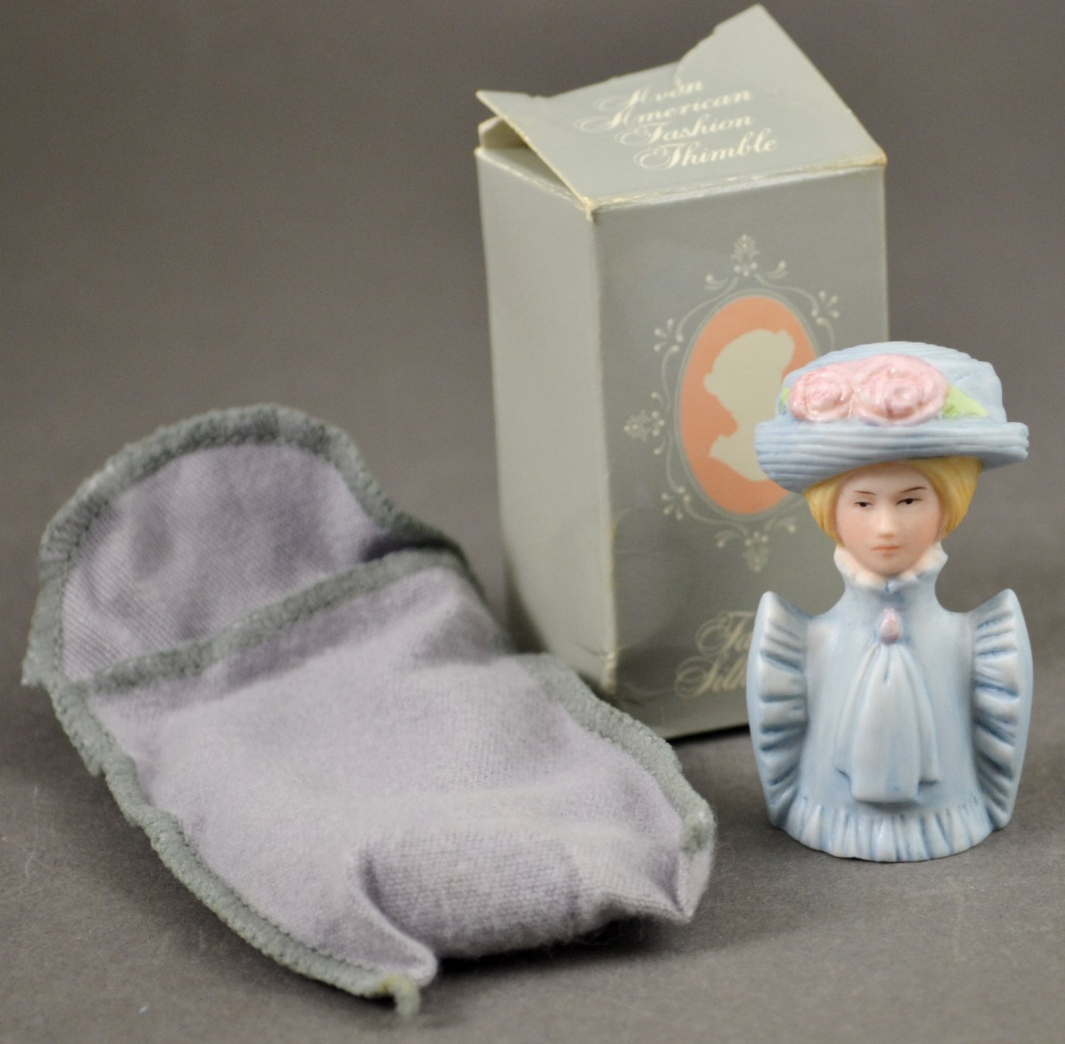 Avon American Fashion Thimbles 1890 Porcelain Lady Silhouette