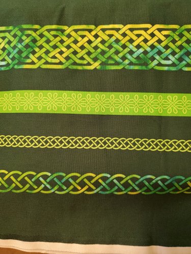 Dark Green Celtic Knotwork Utility Sac