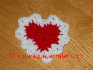 Fancy Beautiful Lace Like Red & White Valentine Heart Hair Clip